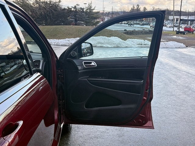 2021 Jeep Grand Cherokee Laredo X 4x4