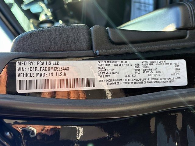 2021 Jeep Grand Cherokee Laredo E 4x4