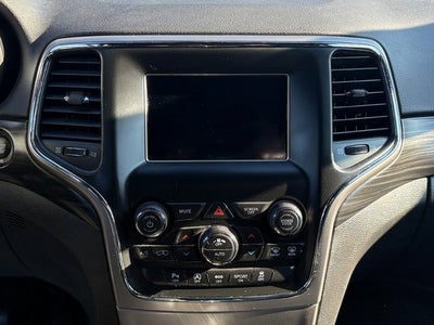 2021 Jeep Grand Cherokee Laredo E 4x4