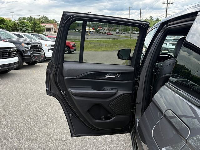 2023 Jeep Grand Cherokee Altitude X 4x4