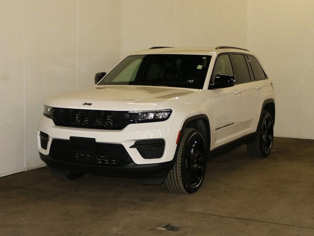 2023 Jeep Grand Cherokee Altitude 4x4