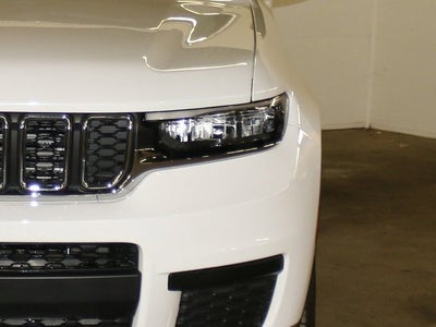 2023 Jeep Grand Cherokee L Laredo X 4x4