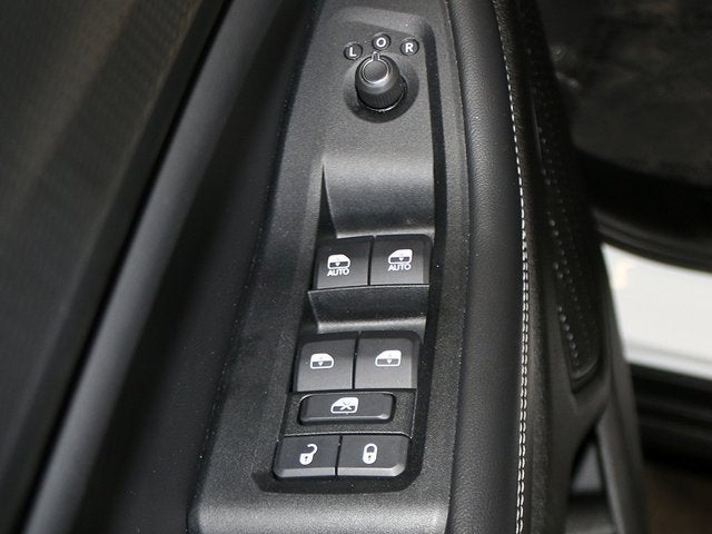 2023 Jeep Grand Cherokee L Laredo X 4x4