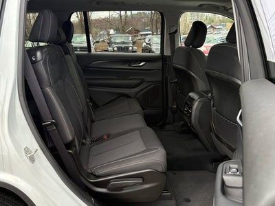 2023 Jeep Grand Cherokee L Laredo X 4x4