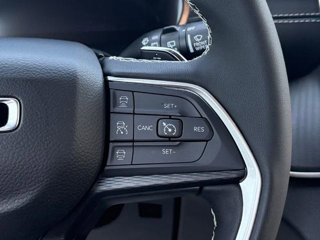 2025 Jeep Grand Cherokee L Laredo X 4x4