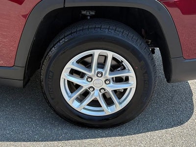 2025 Jeep Grand Cherokee L Laredo X 4x4
