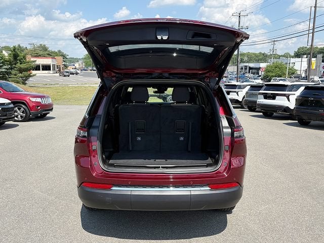 2025 Jeep Grand Cherokee L Laredo X 4x4