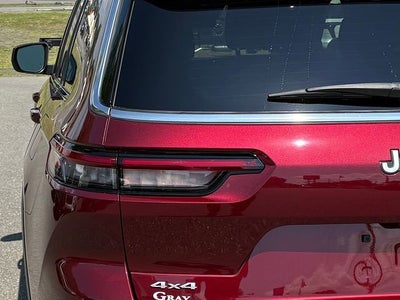 2025 Jeep Grand Cherokee L Laredo X 4x4
