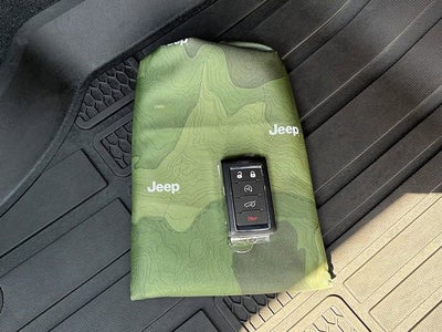 2025 Jeep Grand Cherokee L Laredo X 4x4