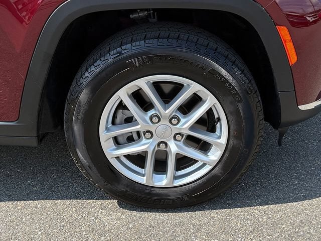 2025 Jeep Grand Cherokee L Laredo X 4x4