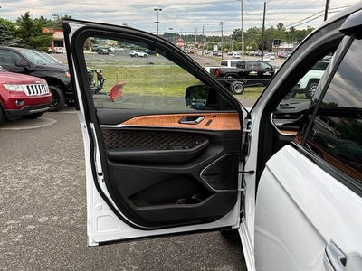 2025 Jeep Grand Cherokee 4xe Summit Reserve