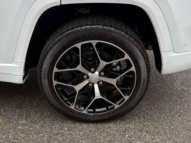 2025 Jeep Grand Cherokee 4xe Summit Reserve