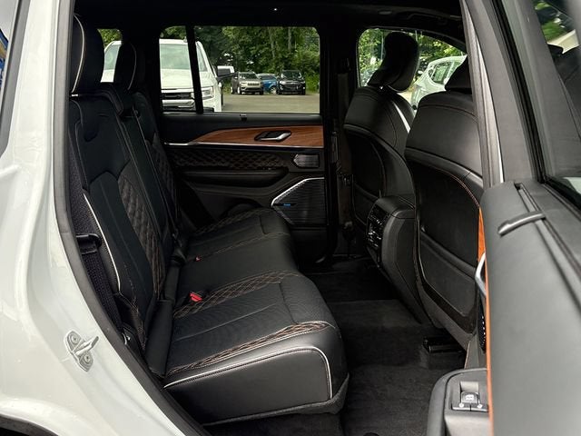 2025 Jeep Grand Cherokee 4xe Summit Reserve