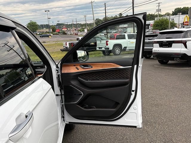 2025 Jeep Grand Cherokee 4xe Summit Reserve