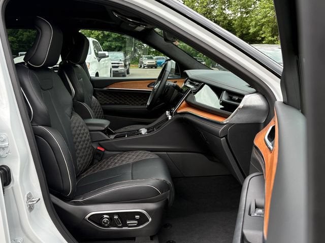 2025 Jeep Grand Cherokee 4xe Summit Reserve