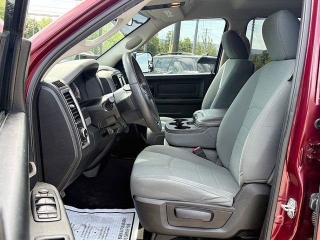 2018 RAM 1500 Express Quad Cab 4x4 6'4' Box