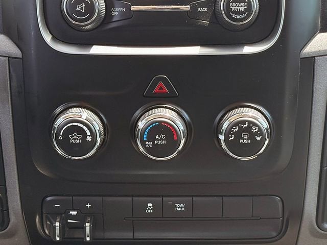 2018 RAM 1500 Express Quad Cab 4x4 6'4' Box