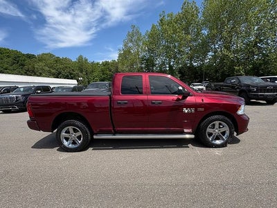 2018 RAM 1500 Express Quad Cab 4x4 6'4' Box