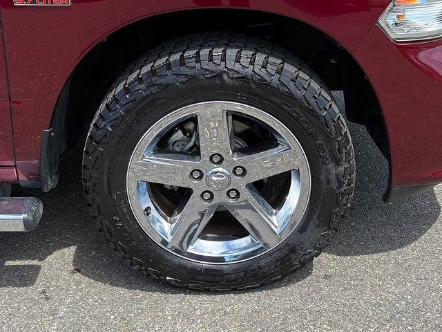 2018 RAM 1500 Express Quad Cab 4x4 6'4' Box