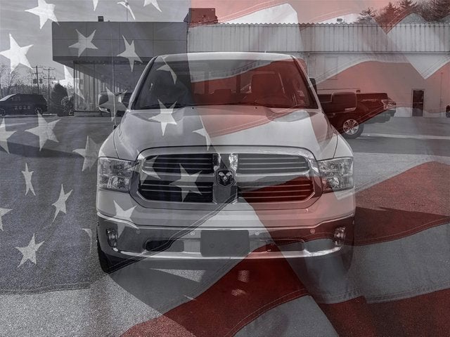 2017 RAM 1500 Big Horn Crew Cab 4x4 5'7' Box