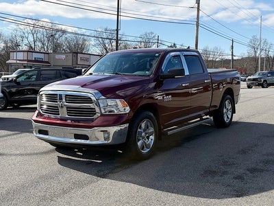 2017 RAM 1500 Big Horn Crew Cab 4x4 6'4' Box