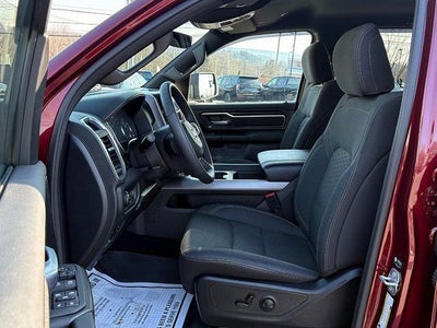 2025 RAM 1500 Big Horn Crew Cab 4x4 5'7' Box