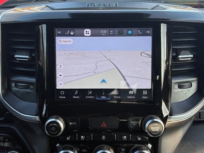 2022 RAM 1500 Laramie Crew Cab 4x4 5'7' Box