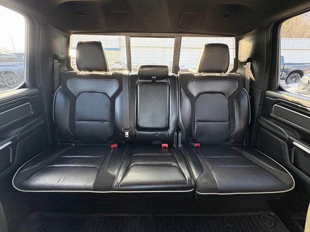 2022 RAM 1500 Laramie Crew Cab 4x4 5'7' Box