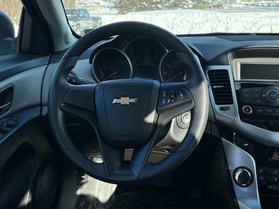 2016 Chevrolet Cruze Limited LS Auto