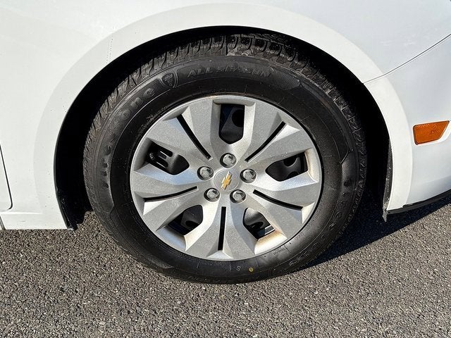 2016 Chevrolet Cruze Limited LS Auto