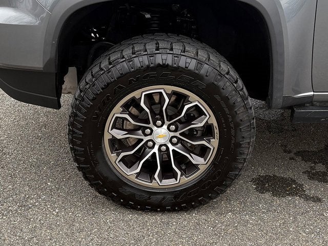 2022 Chevrolet Colorado 4WD Crew Cab Short Box ZR2