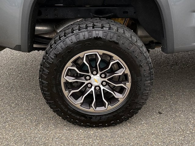 2022 Chevrolet Colorado 4WD Crew Cab Short Box ZR2