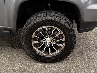 2022 Chevrolet Colorado 4WD Crew Cab Short Box ZR2