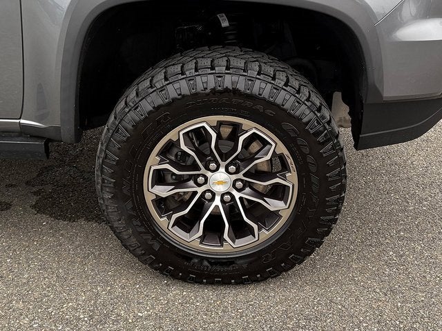 2022 Chevrolet Colorado 4WD Crew Cab Short Box ZR2