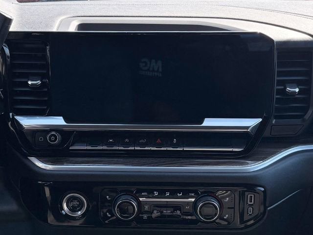 2022 Chevrolet Silverado 1500 4WD Crew Cab Short Bed LT with 2FL