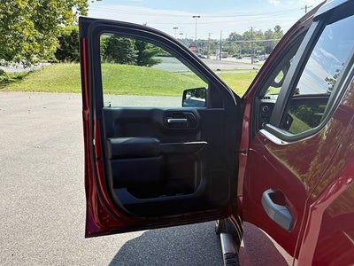 2020 Chevrolet Silverado 1500 4WD Double Cab Standard Bed Custom