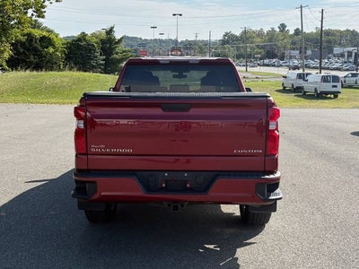 2020 Chevrolet Silverado 1500 4WD Double Cab Standard Bed Custom