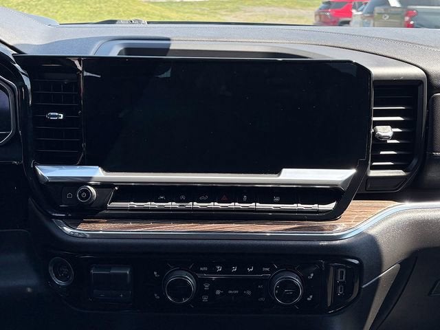 2023 Chevrolet Silverado 1500 4WD Crew Cab Short Bed RST