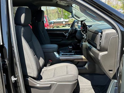 2023 Chevrolet Silverado 1500 4WD Crew Cab Short Bed RST