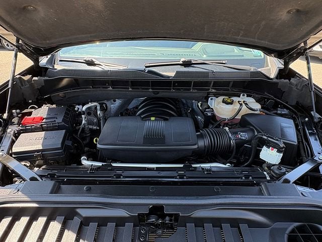 2023 Chevrolet Silverado 1500 4WD Crew Cab Short Bed RST