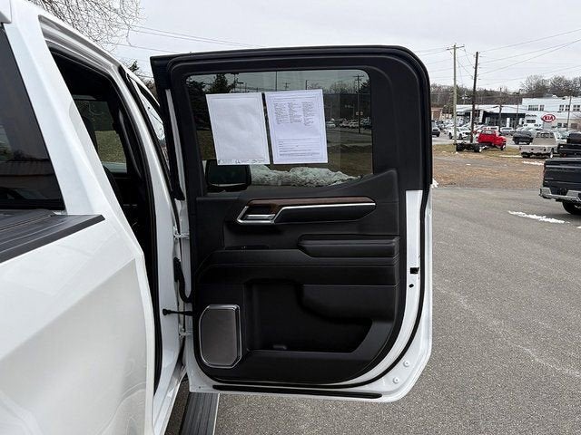 2025 Chevrolet Silverado 1500 4WD Crew Cab Short Bed High Country