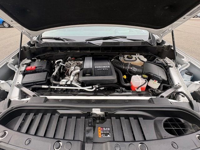 2025 Chevrolet Silverado 1500 4WD Crew Cab Short Bed High Country