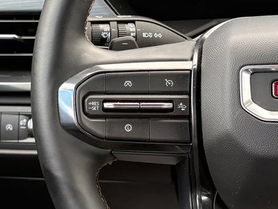 2024 GMC Acadia AWD AT4