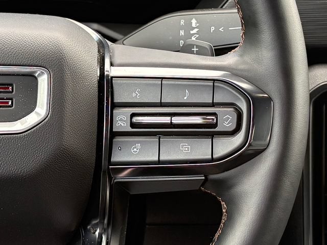 2024 GMC Acadia AWD AT4