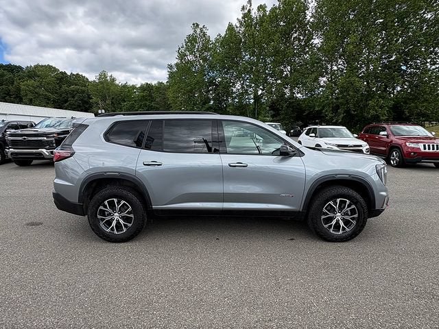 2024 GMC Acadia AWD AT4