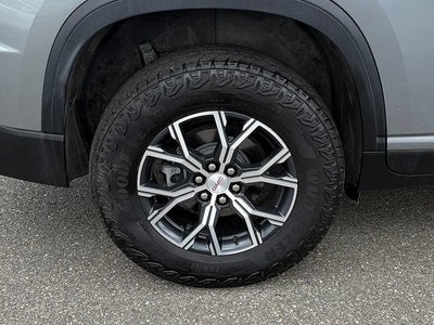 2024 GMC Acadia AWD AT4