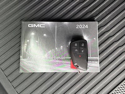 2024 GMC Acadia AWD AT4