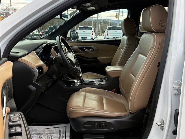 2023 Chevrolet Traverse AWD Premier