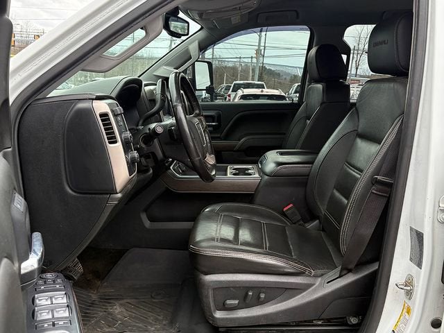 2017 GMC Sierra 3500HD Denali