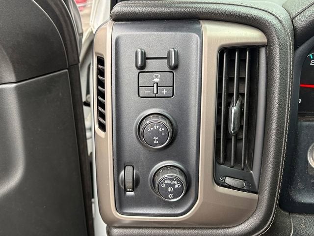 2017 GMC Sierra 3500HD Denali